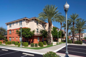 Гостиница Sonesta Simply Suites Phoenix Scottsdale  Скоттсдейл